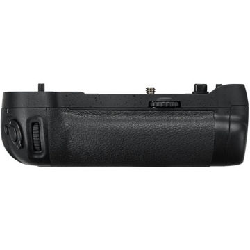 buy Nikon MB-D17 Multi Power Battery Pack for D500 in India imastudent.com