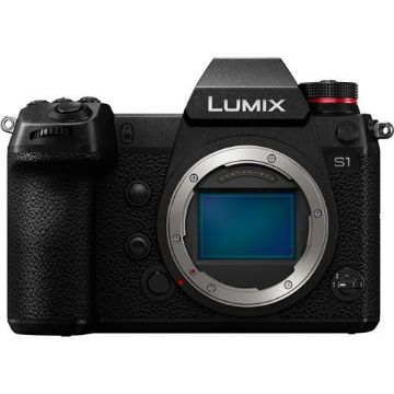 Panasonic Lumix DC-S1 Mirrorless Digital Camera (Body Only) in India imastudent.com