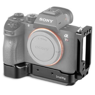buy SmallRig L-Bracket for Sony A7RIII, A7III, A7M3 and A9 in India imastudent.com