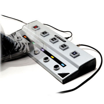 buy Apogee Electronics GiO - USB Guitar Interface and Controller in India imastudent.com