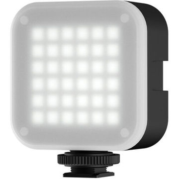 buy Ulanzi U-Bright Bicolor Rechargeable LED Video Light in india imastudent.com