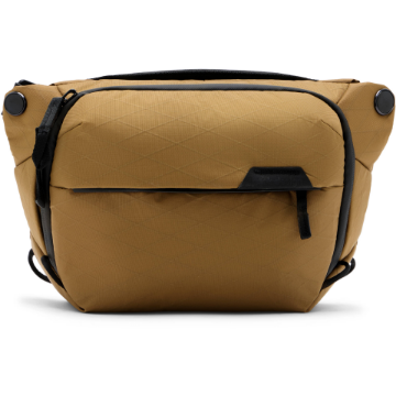 Peak Design Everyday Sling v2 - 3L price in india features reviews specs	