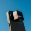 Moment T-Series 1.33x Anamorphic Mobile Lens Blue Flare india features reviews specs	